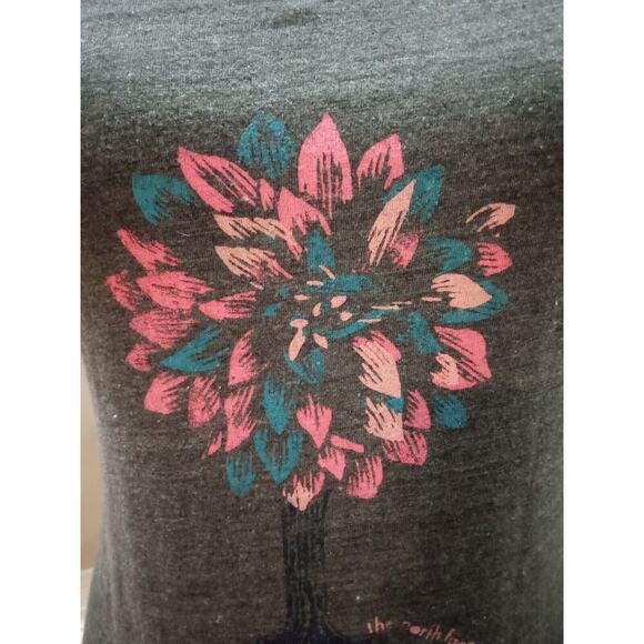 The North Face Women's Gray Slim Fit V Neck Short Sleeve Top Blouse Size Medium - Picture 5 of 13